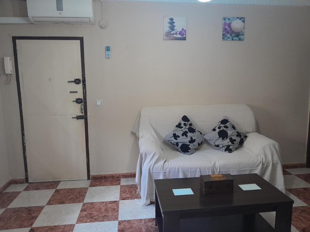 Apartament Disfruta De Un Barrio Tranquilo Alcalá de Guadaira Zewnętrze zdjęcie